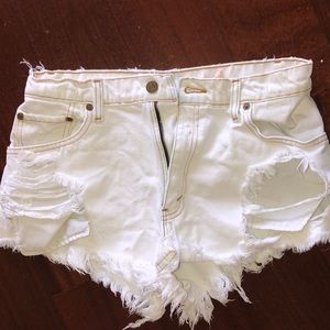 White denim high waisted shorts